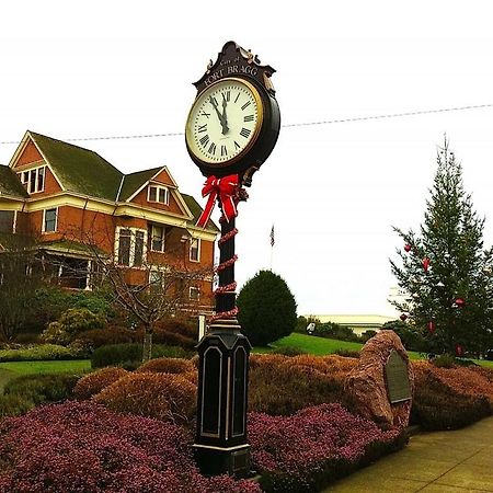 The Atrium Bed & Breakfast Fort Bragg Exterior photo
