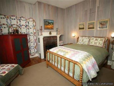 The Atrium Bed & Breakfast Fort Bragg Exterior photo